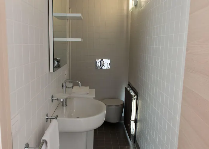 Апартаменты Residenza Luigina Варенна