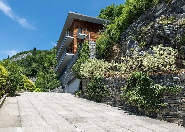 Residenza Luigina Варенна