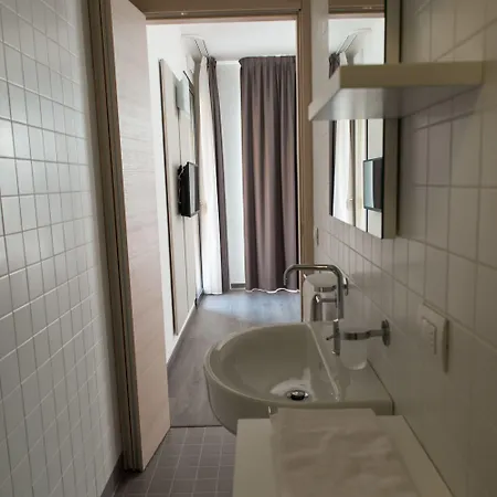 Residenza Luigina * Βαρένα