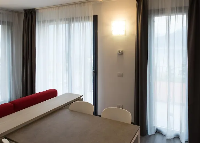 Residenza Luigina Varenna